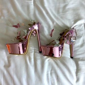 Butterfly heels